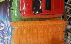 Детские игрушки в магазинах