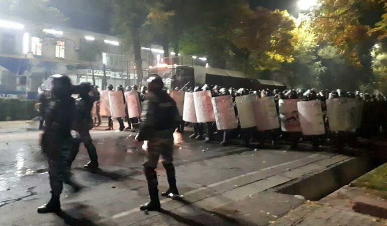 Столкновения в Бишкеке,Протесты в Кыргызстане,Выборы в Кыргызстане
