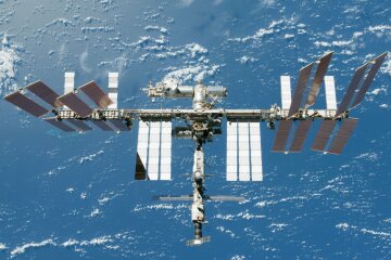 Международный космический экипаж вернулся на Землю