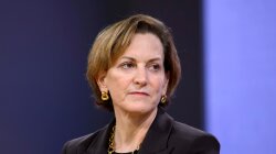 Енн Епплбаум