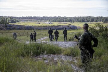 НАТО подготовило более полумиллиона военных к войне /Фото: Getty Images