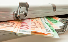 Вывоз валюты за границу