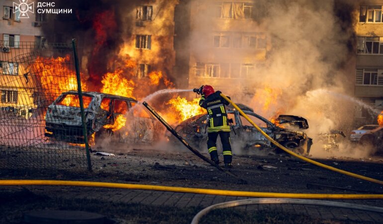 Приліт у Сумах / Фото: ДСНС