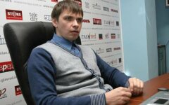 Межигорье хоронит Януковича как диктатора, — политолог