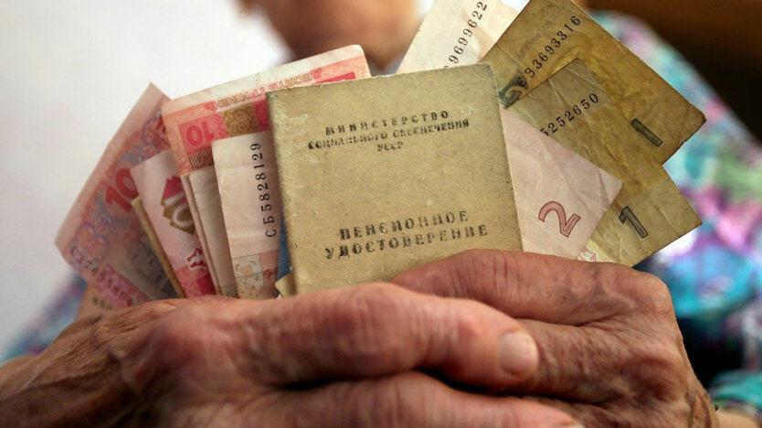 Автоматическое назначение пенсии,Подтверждение трудового стажа,Украинские пенсионеры