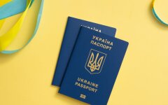 Видача закордонних паспортів