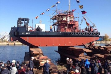 sudno-korabl-sea-ant