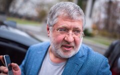 Романенко прокомментировал санкции США против Коломойского