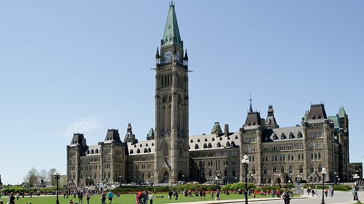 Канада_парламент