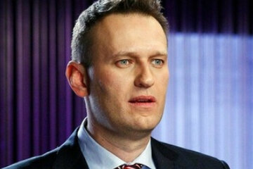 Летевший с Навальным блогер опубликовал видео из самолета
