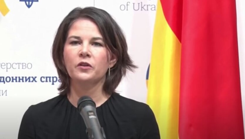 Анналена Бербок, Германия, военная помощь Украине, вторжение россии