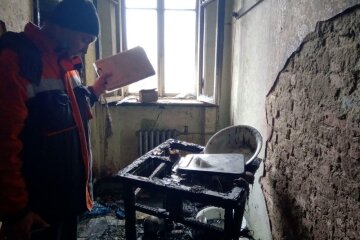 В Черновцах прогремел мощный взрыв в жилом доме: видео