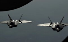 США дважды поднимали истребители F-22 из-за российских маневров около Гавайев