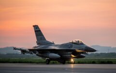 Истребитель F-16. США