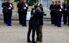 Владимир Зеленский и Эмманюель Макрон