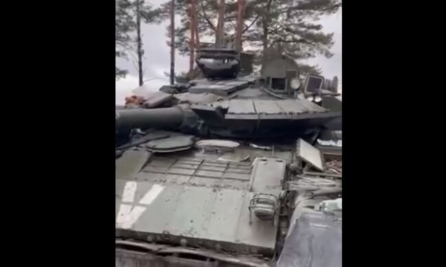 Брошенный оккупантами танк, вторжение России в Украину, Антон Геращенко