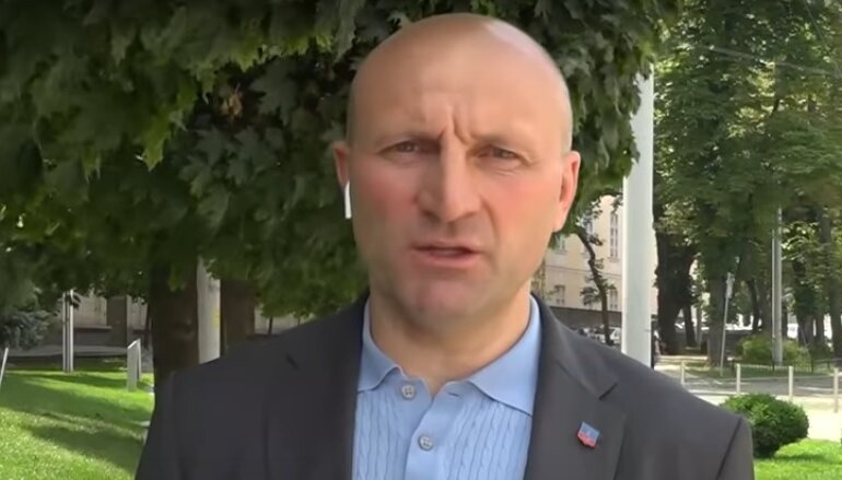 Анатолий Бондаренко