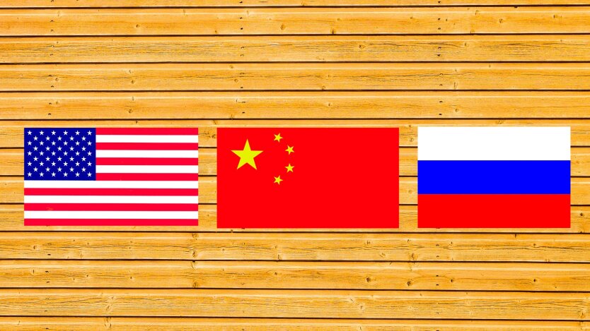 США, Китай и Россия, флаги