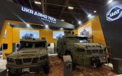 Українська бронетехніка / Фото: Укрінформ