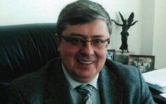 Александр Сухомлин