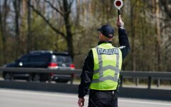 Зупинка водія поліцією