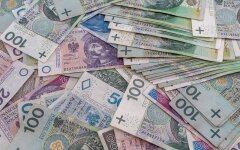 Виплати у Польщі