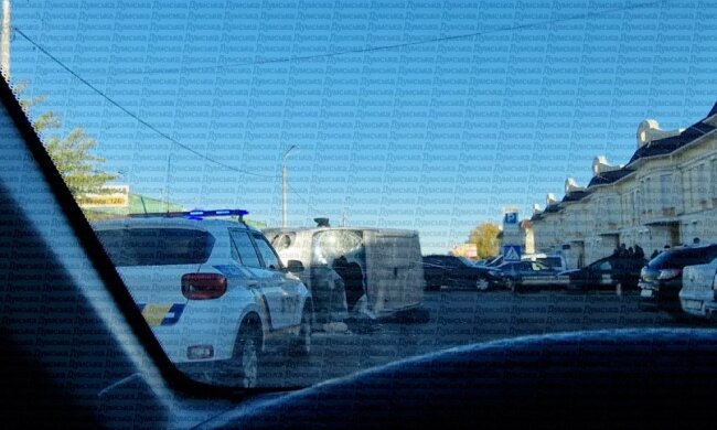 Перевернули та розбили автобус: в Одесі біля "7 кілометрів" сталася масова бійка з ТЦК