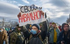 Протесты в поддержку Навального в Крыму