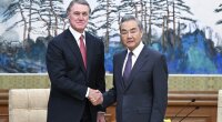 Дэвид Пердью и Ван И
