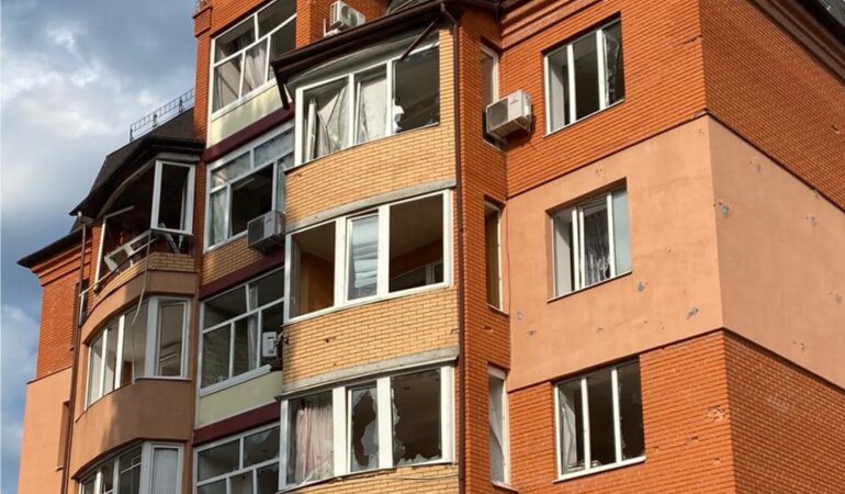 В Кременчегу после обстрелами РФ возросло число пострадавших