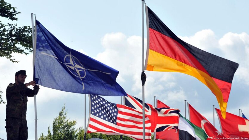 НАТО. Германия