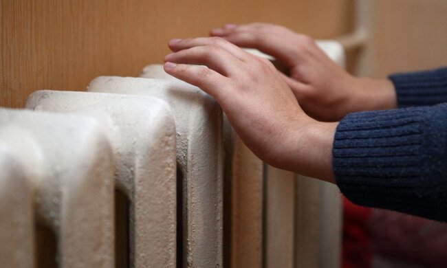 Отключение тепла / Фото: Виталий Носач, РБК-Украина