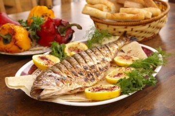 рыба еда хлеб овощи пища