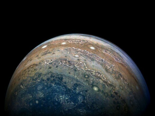 Новое фото Юпитера со станции Juno