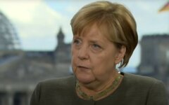 Меркель пригрозила Путину новыми санкциями