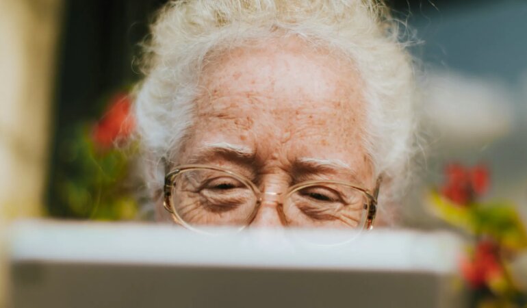 Виплата пенсій в Україні / Фото: Getty Images For Unsplash+