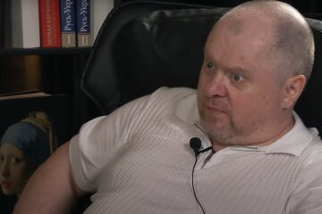 Олег Попенко