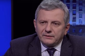 Олег Устенко, Фонд Блейзера, советник Зеленского
