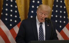 Дональд Трамп, Китай, COVID-19