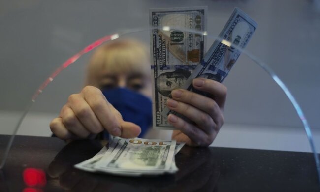 Курс валют в Украине / Фото: Associated Press