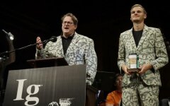 Andreas Voss, Timothy Voss