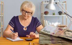 У Мінсоцполітики пояснили, як нараховуватимуть пенсії за бальною системою: виплати зростуть майже у всіх