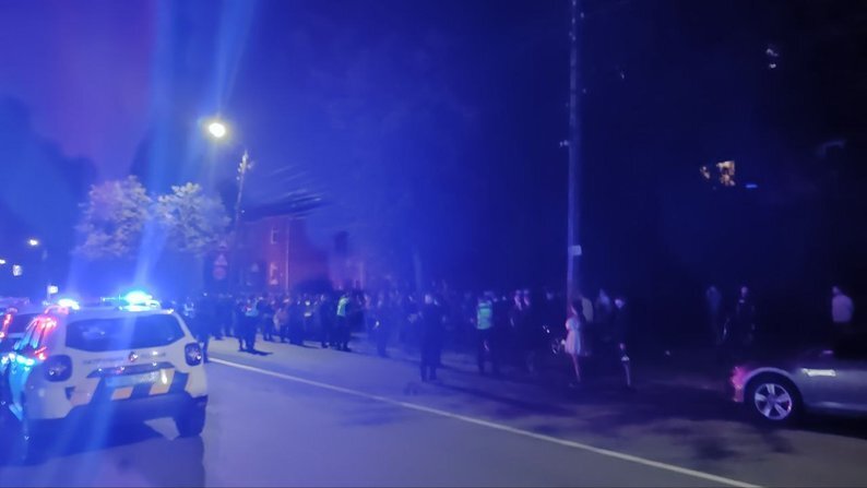 Конфлікт із ТЦК біля стадіону у Вінниці / Фото: Суспільне Вінниця