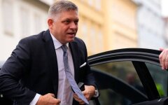 Замах на прем'єр-міністра Словаччини: Роберт Фіцо у критичному стані