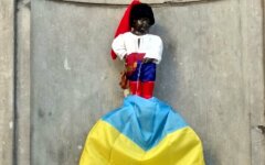 писающий мальчик