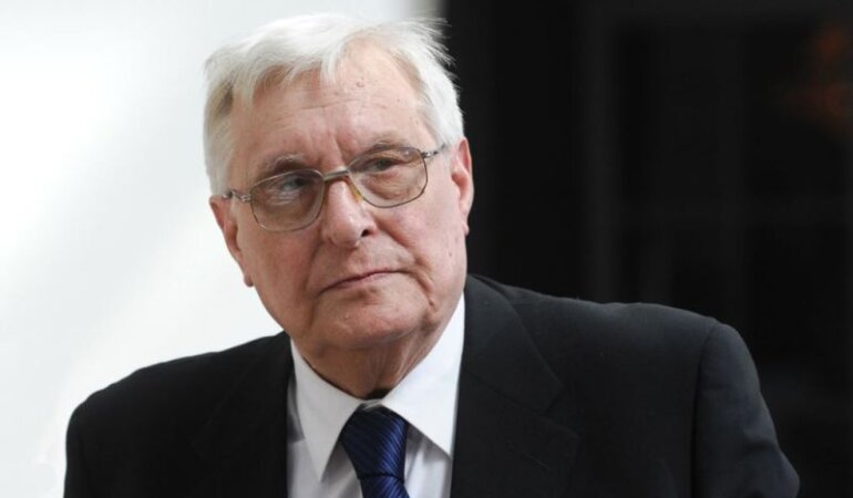 Олег Басилашвили