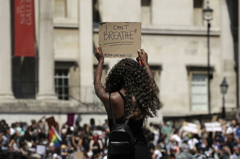 Протесты в Лондоне против расизма