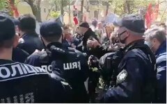 Драка в Одессе, Драка на аллее Неизвестного матроса в Одессе, Драка на 9 мая