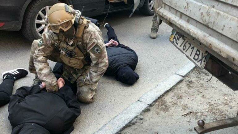 грабитель.jpg00