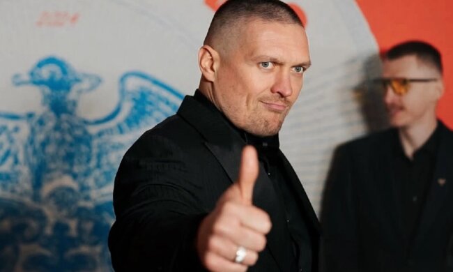 Александр Усик